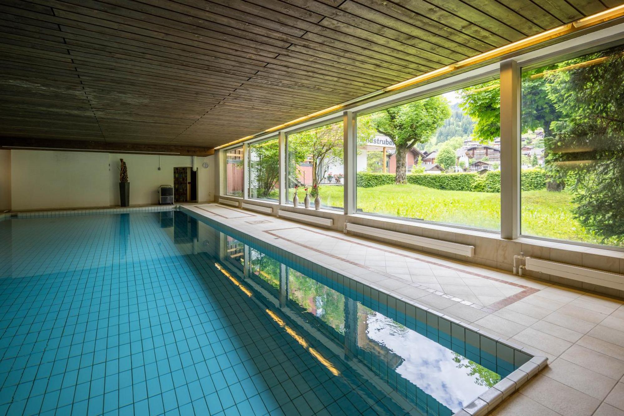 Sporthotel Wildstrubel Lenk Bagian luar foto