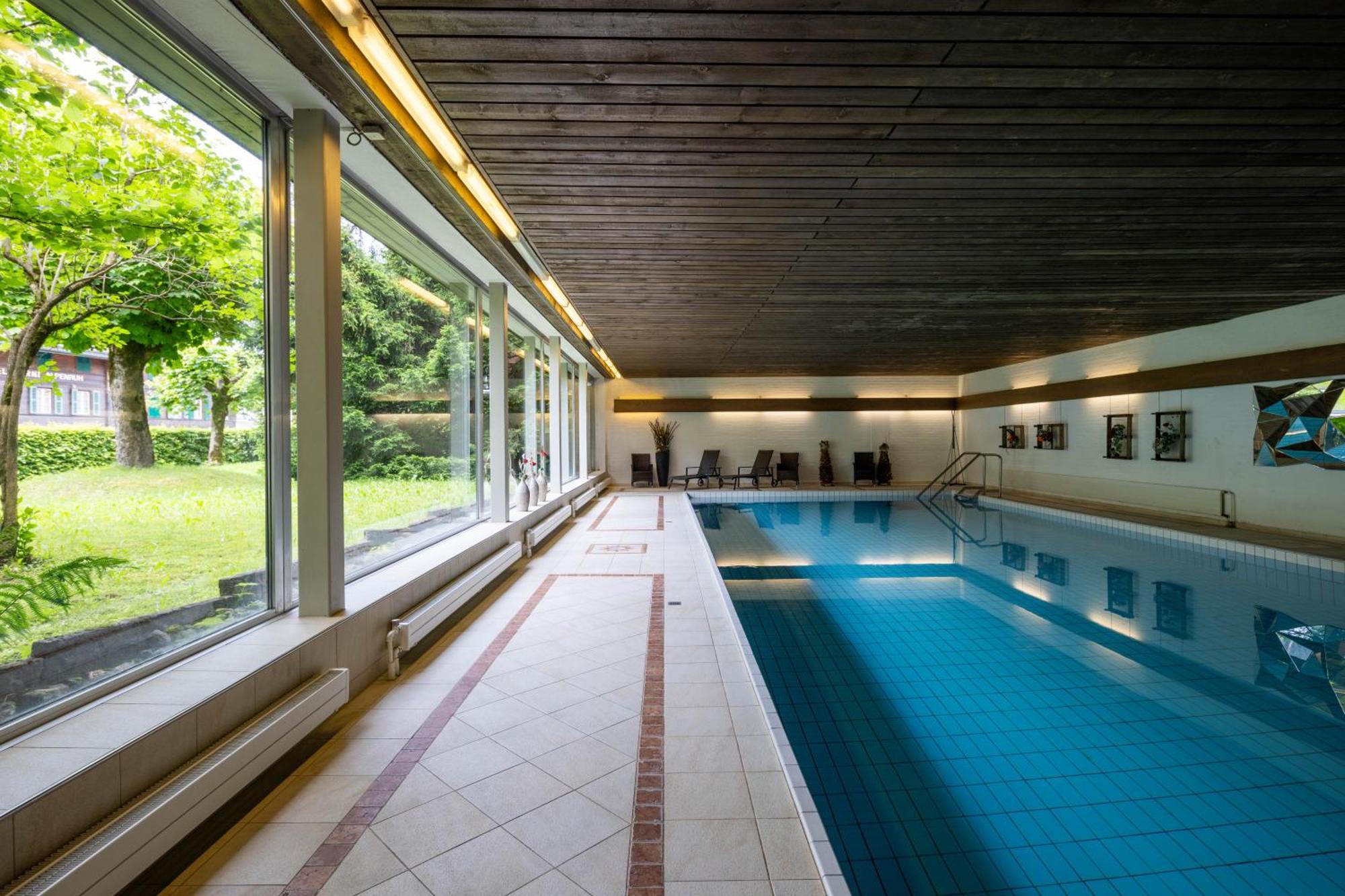 Sporthotel Wildstrubel Lenk Bagian luar foto
